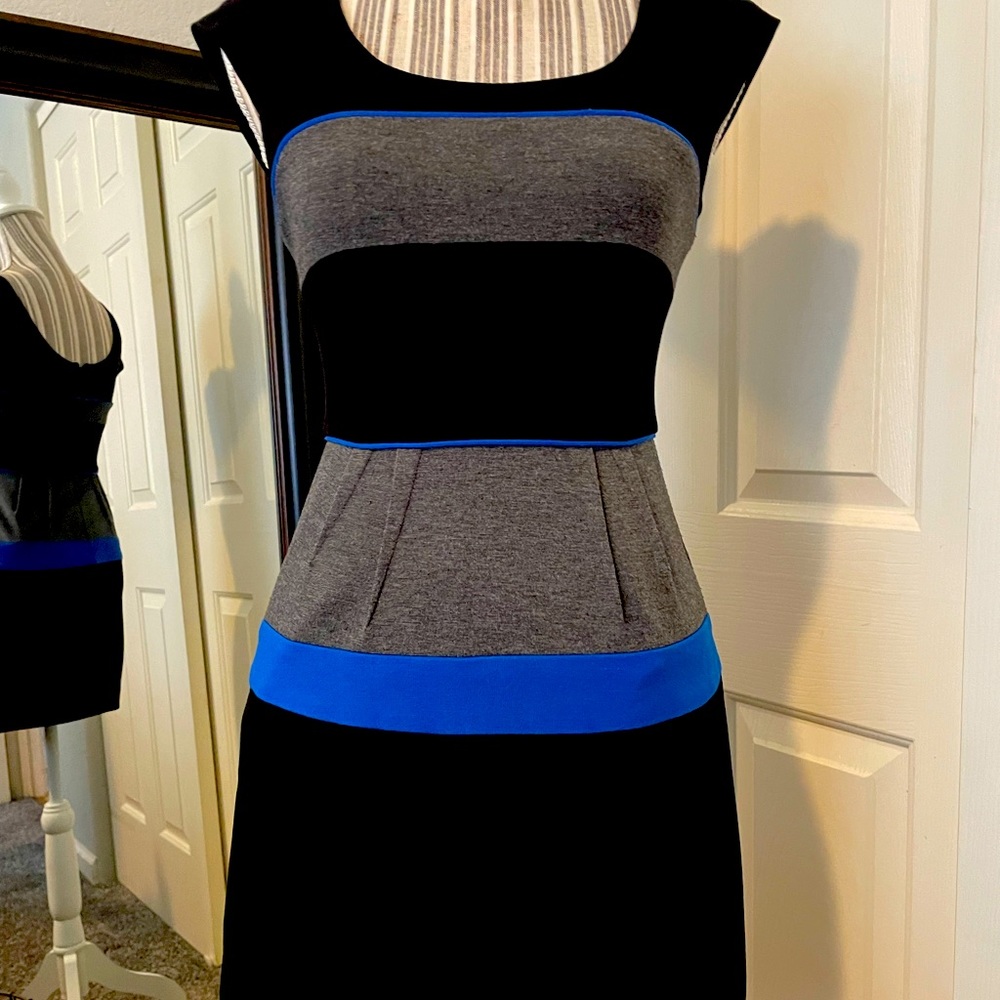 BCBGMaxAria Black, Grey, and Electric Blue Cap Sleeve Cocktail Dress - 0